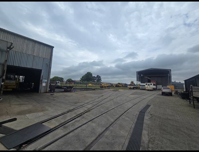 6,687M² WAREHOUSE FOR SALE IN BOKSBURG EAST